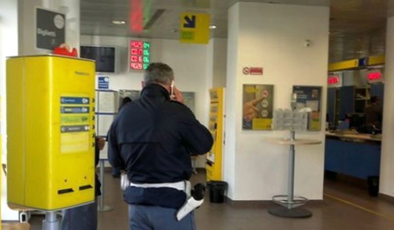 Caivanese arrestato a Frattamaggiore all’ufficio postale