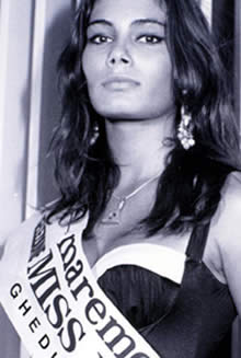 Barbara Chiappini presenta la seconda tappa campana di Miss Mondo, il concorso che la lanciò nel 1993