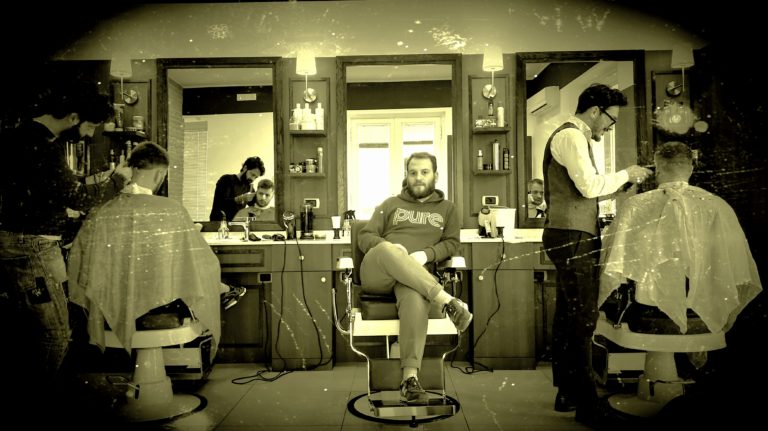 Un tour nella barberia più cool di Caivano, Head Bang