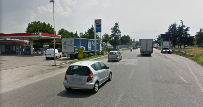 Incidente nei pressi del ‘Campania’ per un 55enne di Caivano