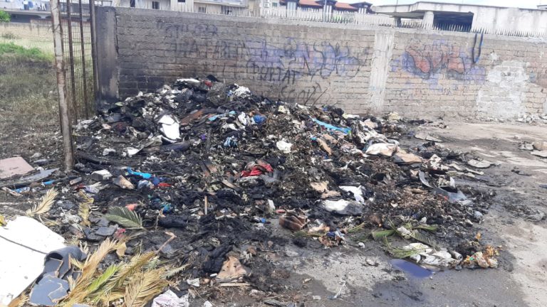 Rogo tossico a via Necropoli, incendiati dei rifiuti abbandonati da mesi