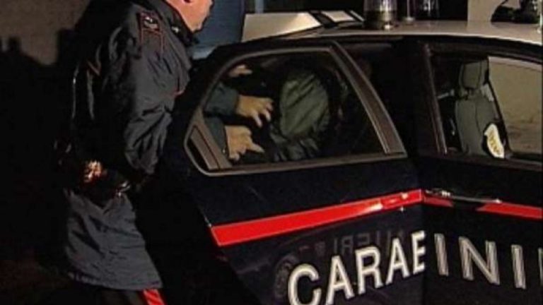 Blitz dei Carabinieri nel bronx. Arrestato 41enne di Caivano
