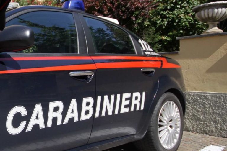 Carabinieri arrestano 34enne, stava tentando di fuggire ai controlli