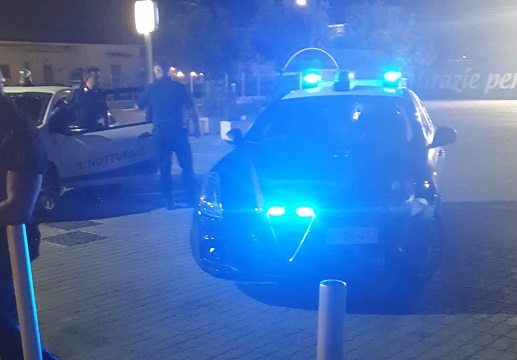Notte movimentata all’Md, carabinieri arrestano uno della banda dei furti nei supermercati