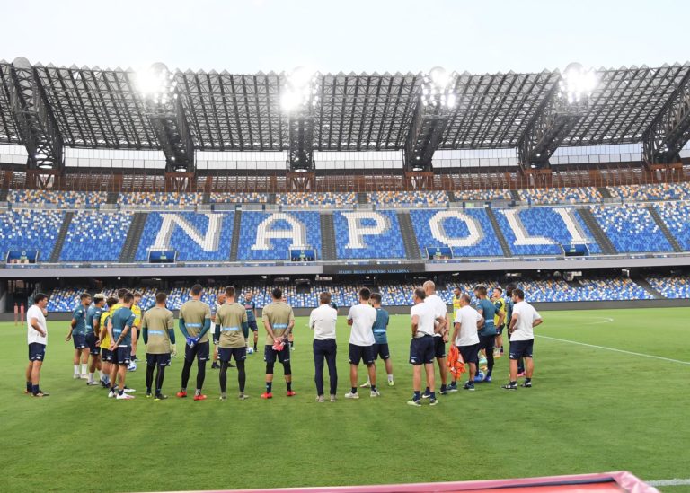 Società Calcio Napoli. Disposta la quarantena per 7 giocatori azzurri dal dipartimento di prevenzione dell’Asl Napoli 2 Nord