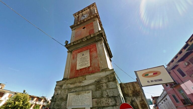Al via i lavori di messa in sicurezza e restauro della storica Torre dell’Orologio in piazza Cesare Battisti